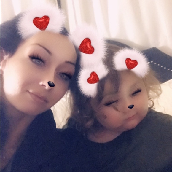 Meet your Posher, Alexa - Picture 5 of 8